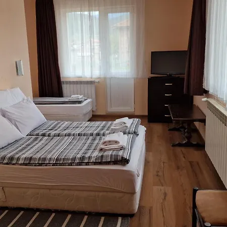 Garbevi Pensionat Dobrinishte