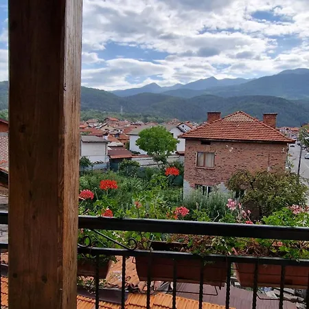 Garbevi Pensionat Dobrinishte